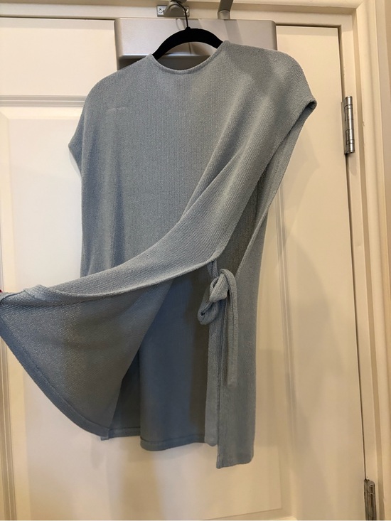 H&M Sweaters - H&M Light Blue Knit Sleeveless vest